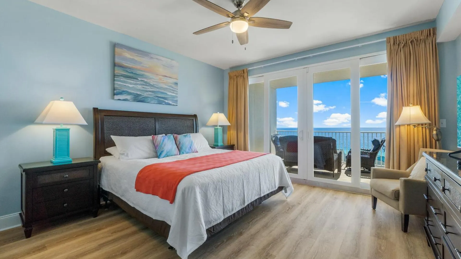 Stunning 4Bd! Oceanview! Free Beach Chair Service! Sleeps 10! By Dolce Vita Getaways Panama City Beach United States