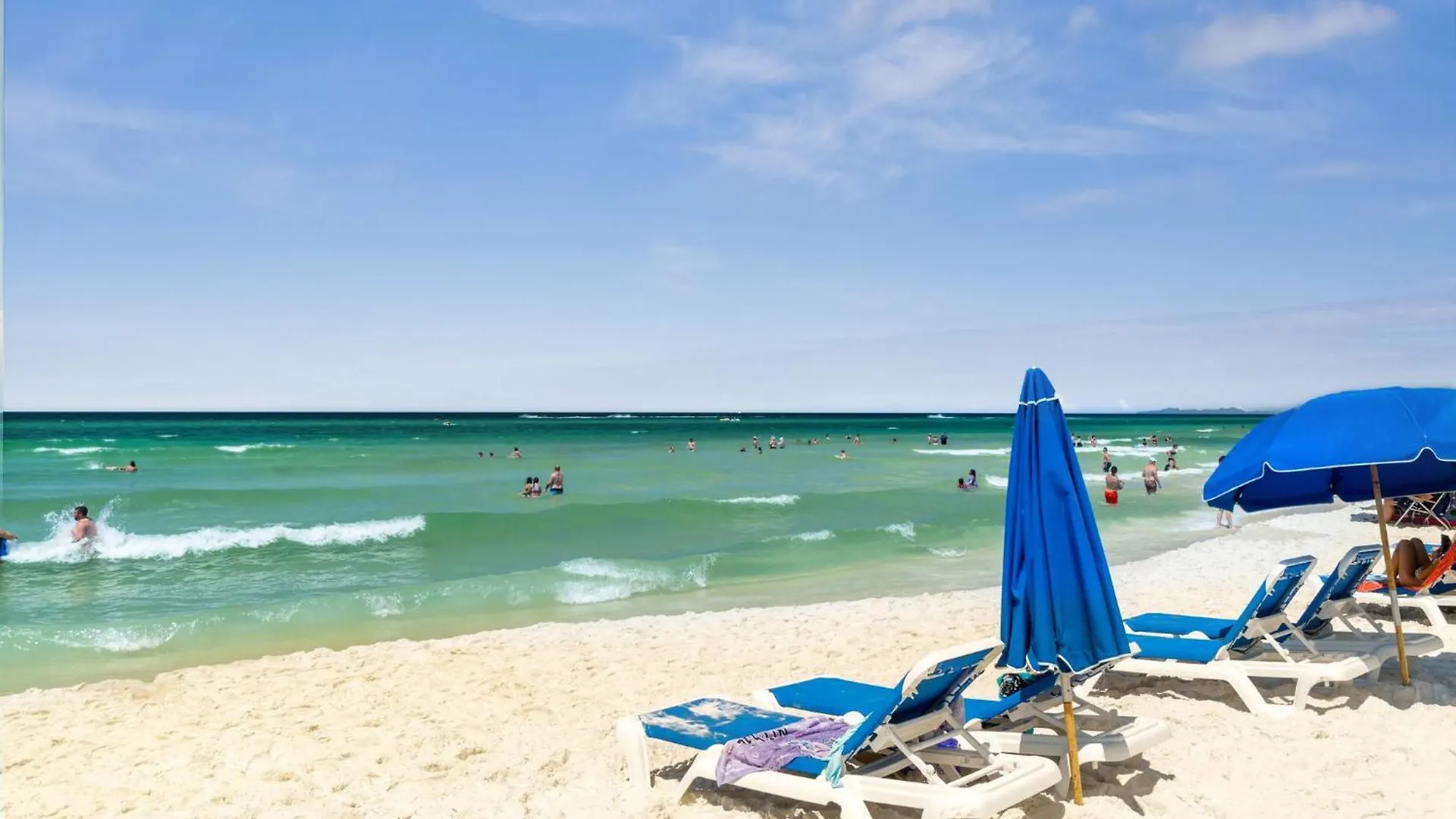 Stunning 4Bd! Oceanview! Free Beach Chair Service! Sleeps 10! By Dolce Vita Getaways Panama City Beach 0*,  United States