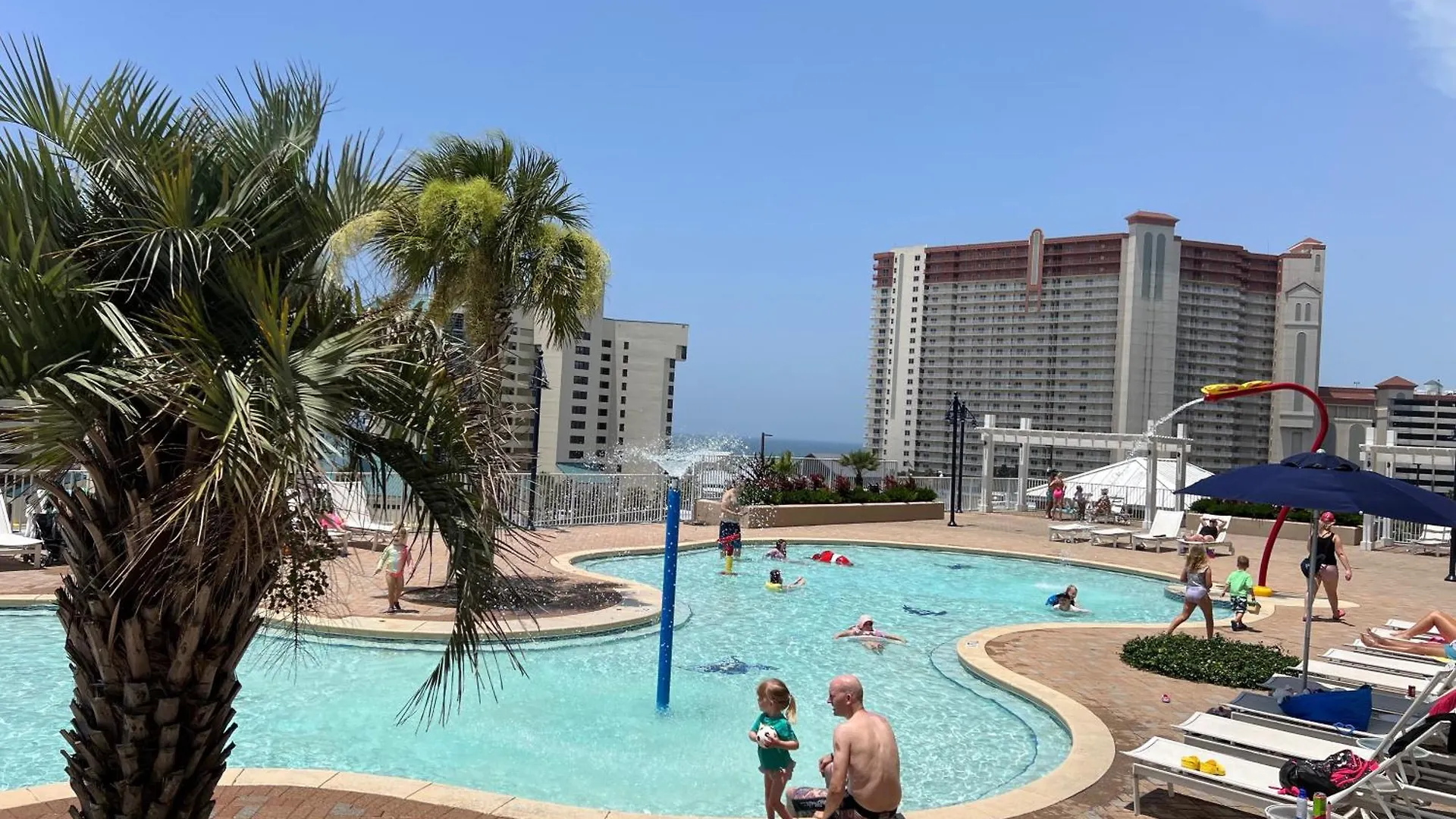 Stunning 4Bd! Oceanview! Free Beach Chair Service! Sleeps 10! By Dolce Vita Getaways Panama City Beach