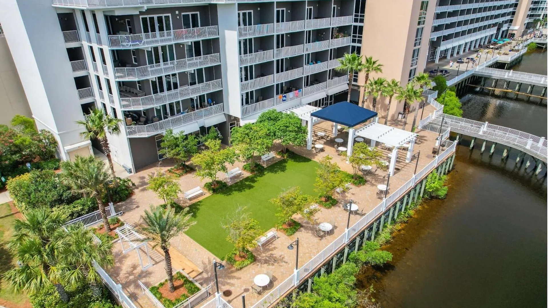 Stunning 4Bd! Oceanview! Free Beach Chair Service! Sleeps 10! By Dolce Vita Getaways Panama City Beach 0*,
