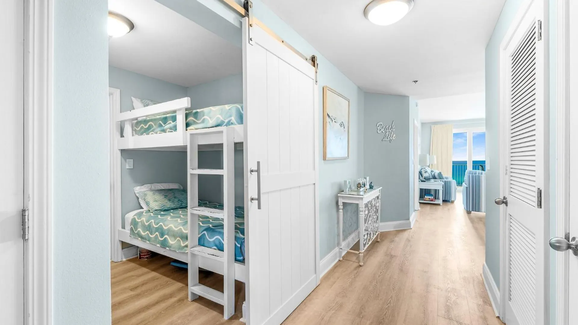 Stunning 4Bd! Oceanview! Free Beach Chair Service! Sleeps 10! By Dolce Vita Getaways Panama City Beach