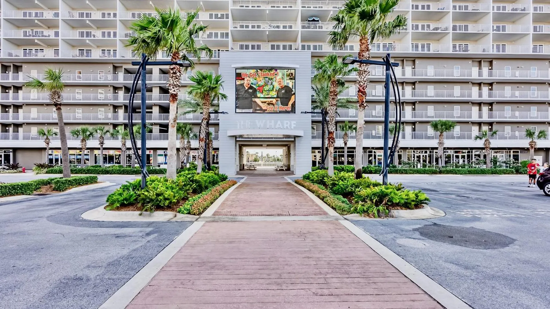 Stunning 4Bd! Oceanview! Free Beach Chair Service! Sleeps 10! By Dolce Vita Getaways Panama City Beach
